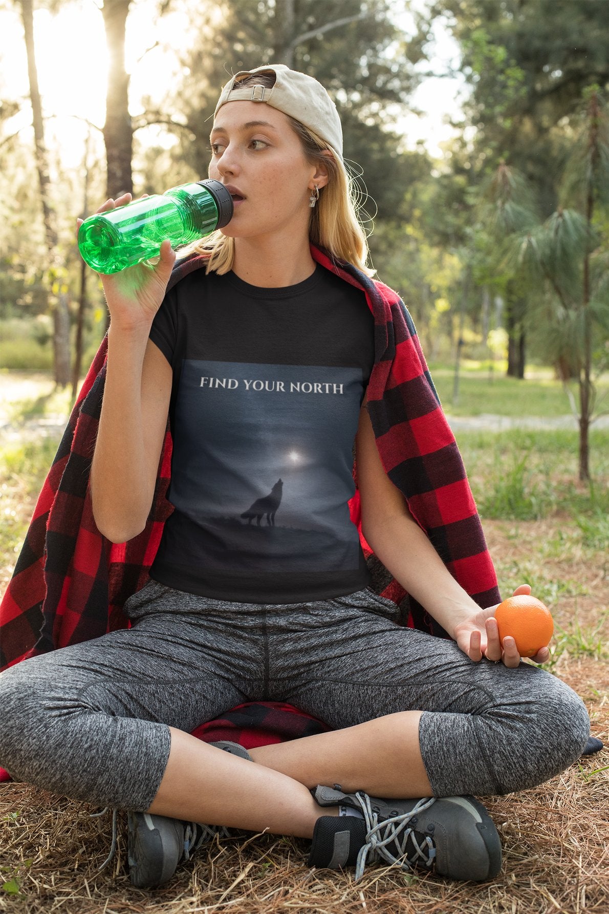 Wolf & Polaris T-Shirt – Find Your North Night Sky Milky Way Tee